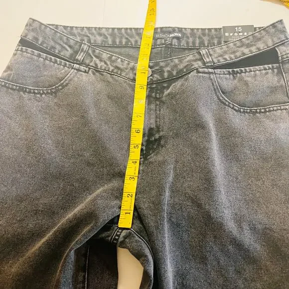 Fashion Nova Got A Secret V Front Straight Leg High Rise Jeans Size 18 NWT Gray - Picture 8 of 12